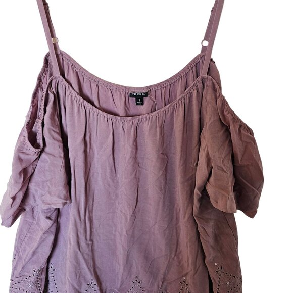 TORRID Women’s Plus 3X Cold Shoulder Eyelet Sequin Blouse Top NWT Light Purple - Picture 6 of 15